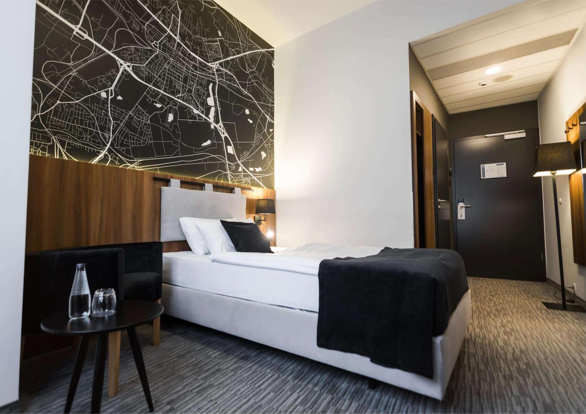 Best Western Hotel Mariacki Katowice Exterior foto